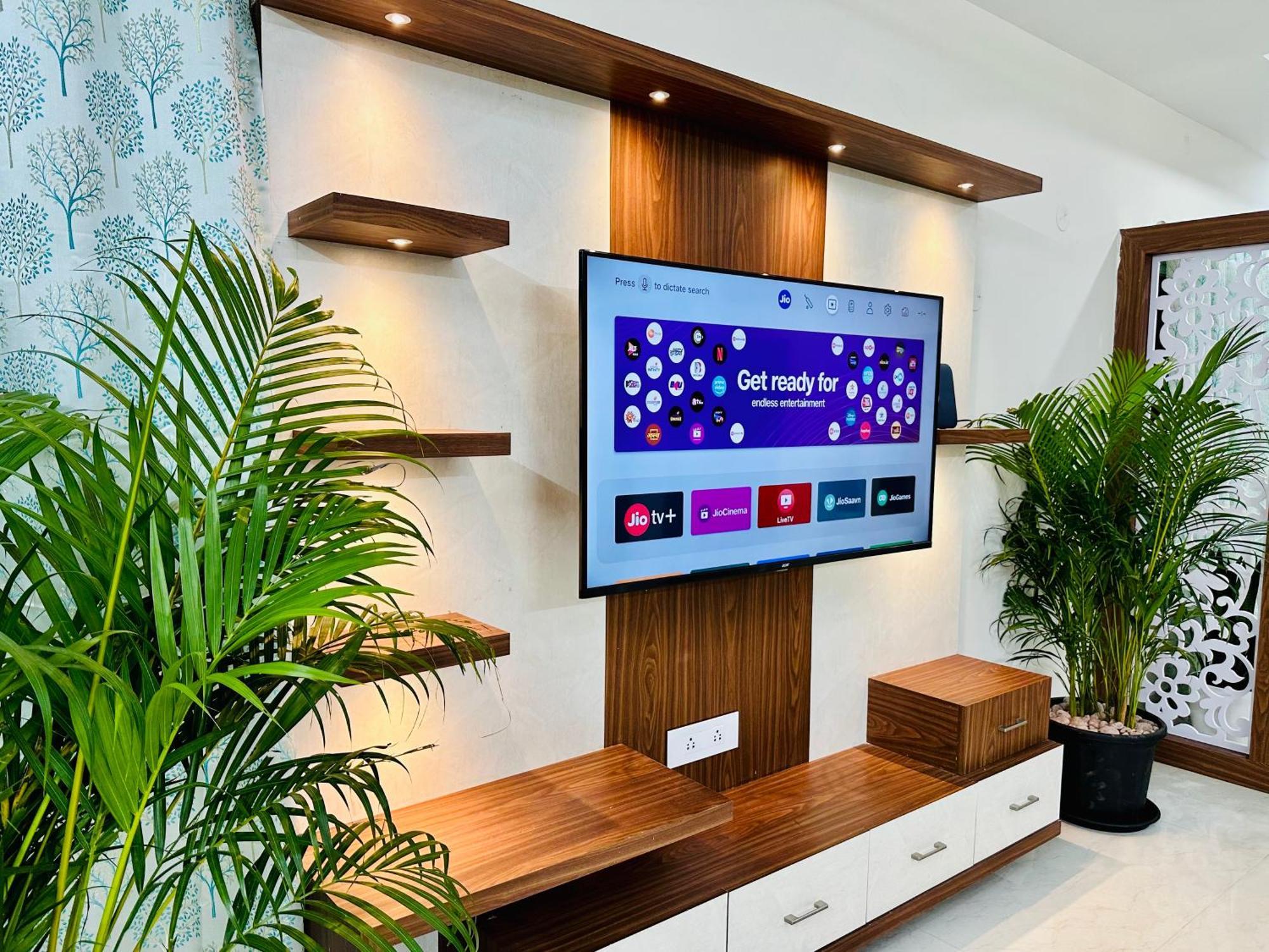 Truelife - 3Bhk Family Suites - Ps4 Pure Veg Restaurant On The Way To Balaji Temple - 2500 Sft Large Signature Apartment - Modular Kitchen - Super Fast Wifi, Smart Tv, 250 Jio Channels - Parking - Easy Access To All Temples - Top Service With Lots Of Тирупати Екстериор снимка