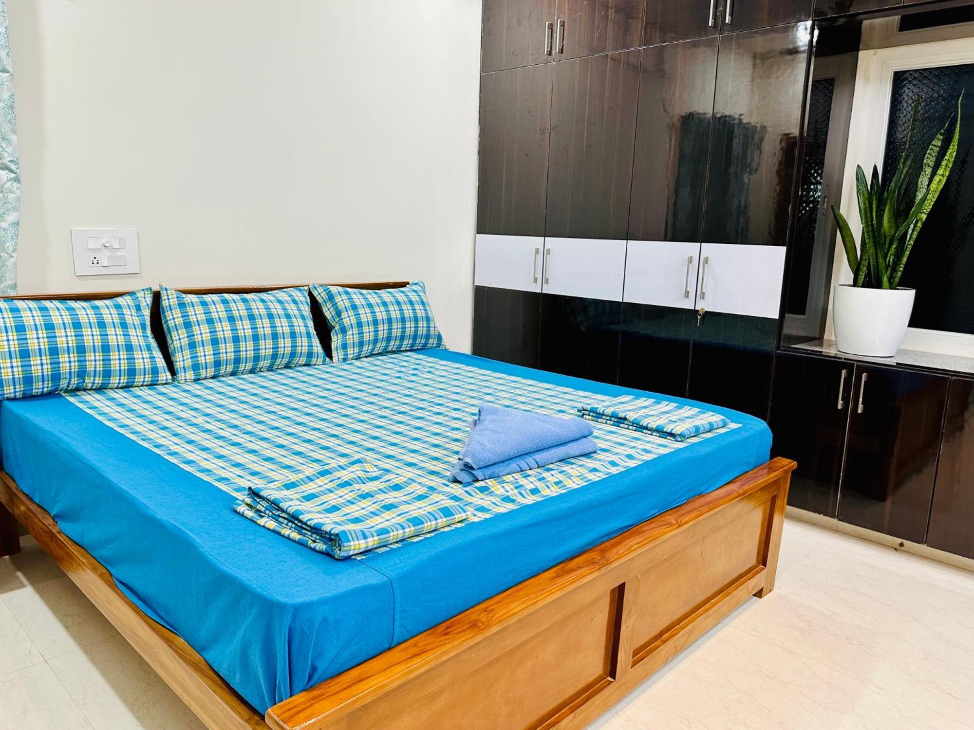 Truelife - 3Bhk Family Suites - Ps4 Pure Veg Restaurant On The Way To Balaji Temple - 2500 Sft Large Signature Apartment - Modular Kitchen - Super Fast Wifi, Smart Tv, 250 Jio Channels - Parking - Easy Access To All Temples - Top Service With Lots Of Тирупати Екстериор снимка