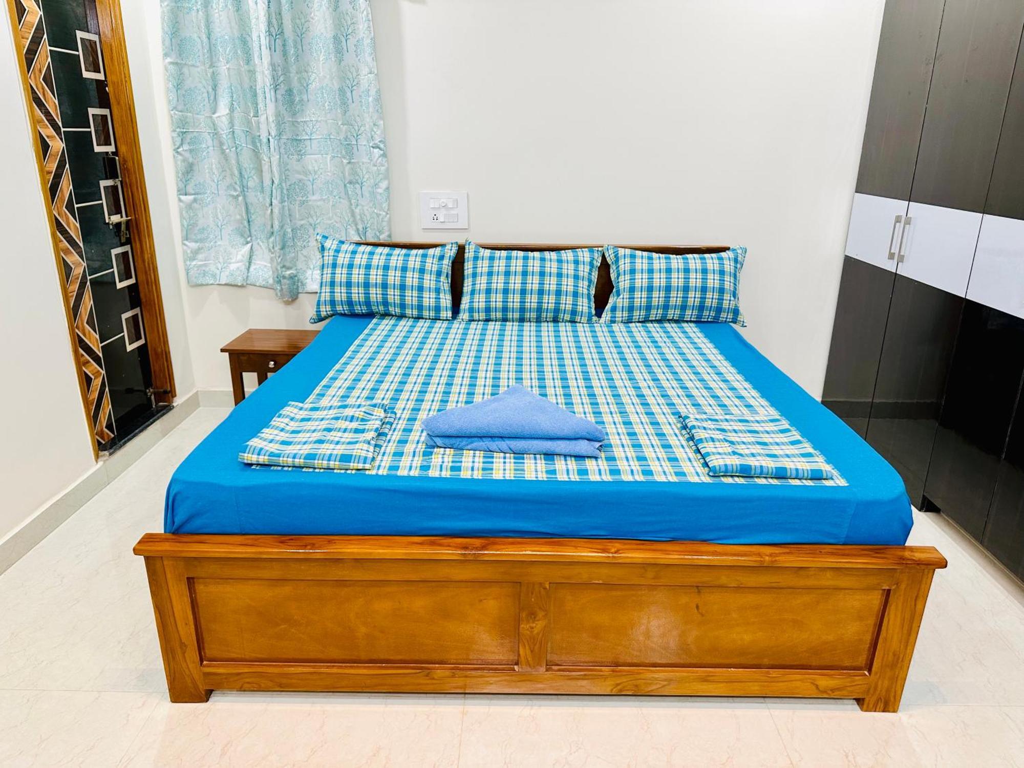 Truelife - 3Bhk Family Suites - Ps4 Pure Veg Restaurant On The Way To Balaji Temple - 2500 Sft Large Signature Apartment - Modular Kitchen - Super Fast Wifi, Smart Tv, 250 Jio Channels - Parking - Easy Access To All Temples - Top Service With Lots Of Тирупати Екстериор снимка