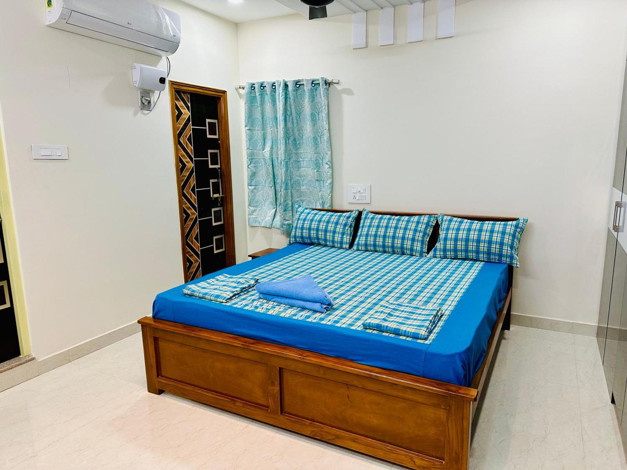 Truelife - 3Bhk Family Suites - Ps4 Pure Veg Restaurant On The Way To Balaji Temple - 2500 Sft Large Signature Apartment - Modular Kitchen - Super Fast Wifi, Smart Tv, 250 Jio Channels - Parking - Easy Access To All Temples - Top Service With Lots Of Тирупати Екстериор снимка